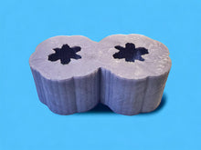 Load image into Gallery viewer, 3D Knitted Pumpkin Duo