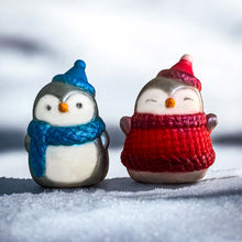 Load image into Gallery viewer, 3D Penguin Duo