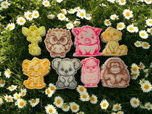 Load image into Gallery viewer, Animal Minis Set Of 8