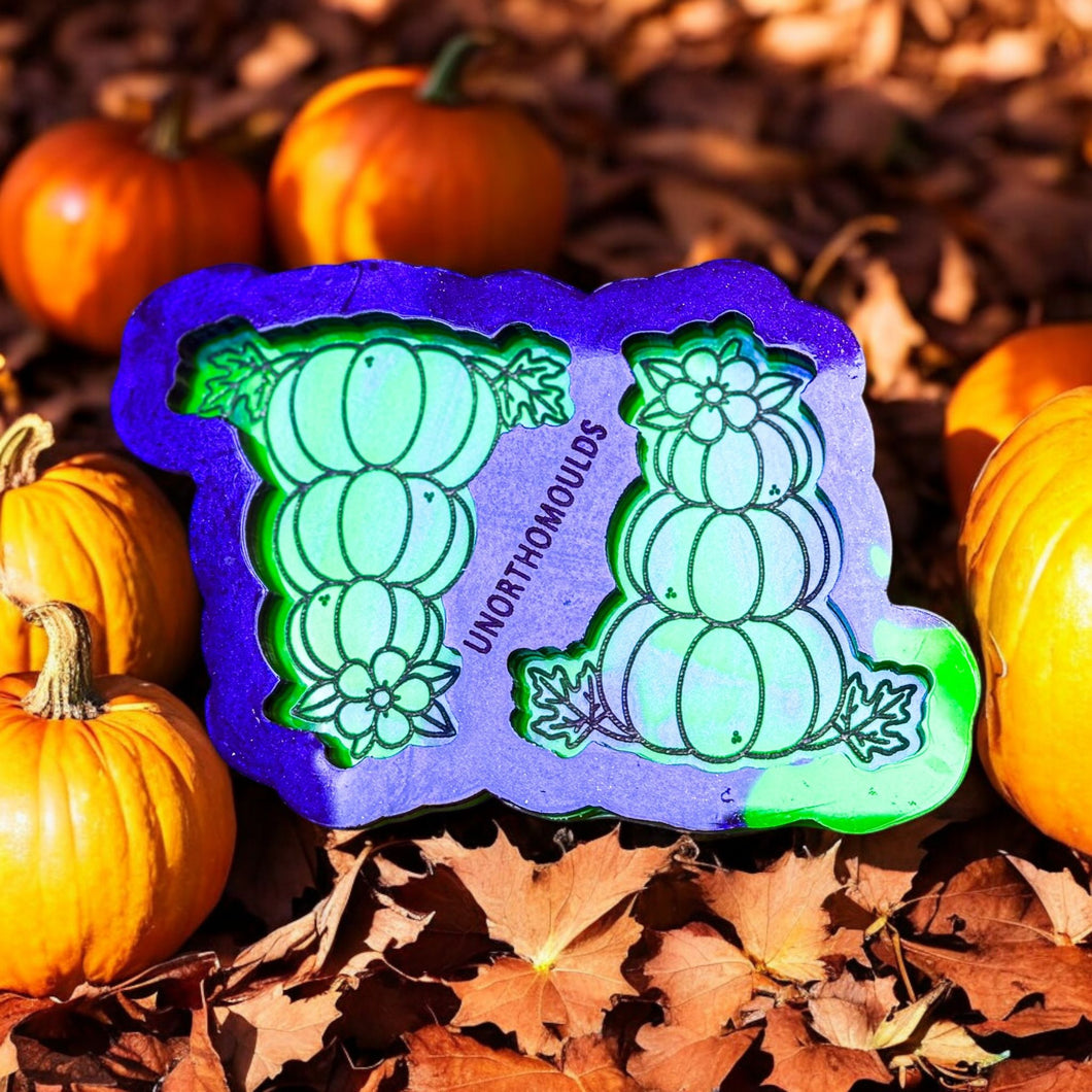 Pumpkin Stack Duo