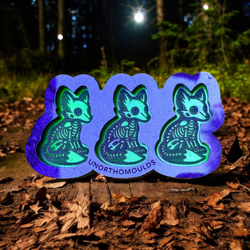 Skeleton Fox Trio